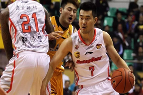 K77梅开二度杜埃破门 巴黎3-0领跑积分榜